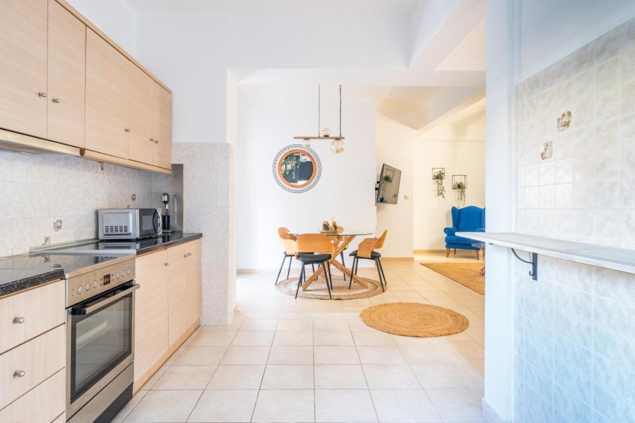 Majestic 2 Glyfada Apartment Athens