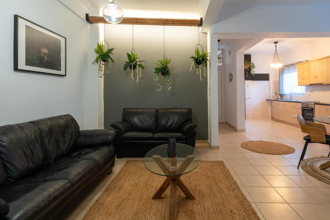 Majestic 2 Glyfada Apartment Athens